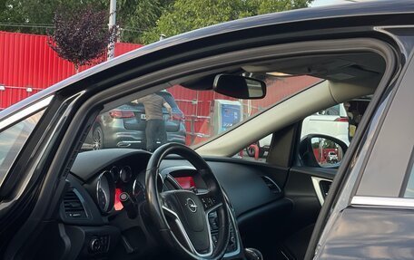 Opel Astra J, 2011 год, 800 000 рублей, 9 фотография
