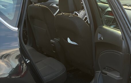 Opel Astra J, 2011 год, 800 000 рублей, 12 фотография