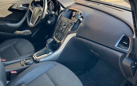 Opel Astra J, 2011 год, 740 000 рублей, 10 фотография