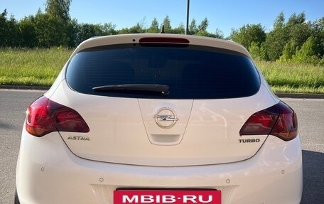 Opel Astra J, 2011 год, 740 000 рублей, 7 фотография
