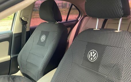 Volkswagen Jetta VI, 2012 год, 850 000 рублей, 5 фотография