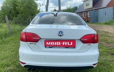 Volkswagen Jetta VI, 2012 год, 850 000 рублей, 6 фотография