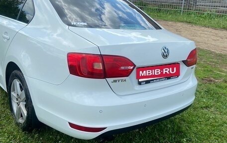 Volkswagen Jetta VI, 2012 год, 850 000 рублей, 7 фотография