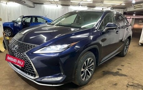 Lexus RX IV рестайлинг, 2021 год, 4 800 000 рублей, 8 фотография