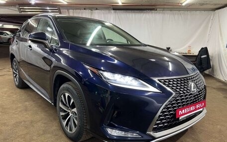 Lexus RX IV рестайлинг, 2021 год, 4 800 000 рублей, 5 фотография