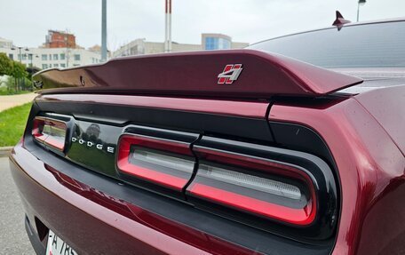 Dodge Challenger III рестайлинг 2, 2019 год, 3 600 000 рублей, 15 фотография