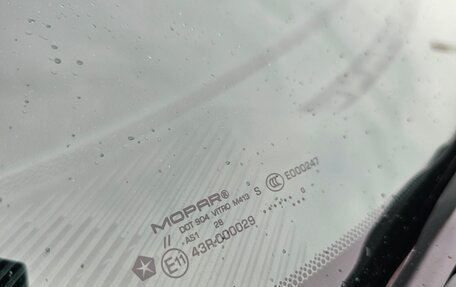 Dodge Challenger III рестайлинг 2, 2019 год, 3 600 000 рублей, 30 фотография