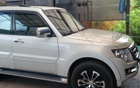 Mitsubishi Pajero IV, 2019 год, 3 600 000 рублей, 4 фотография