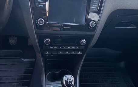 Skoda Rapid I, 2017 год, 1 500 000 рублей, 12 фотография