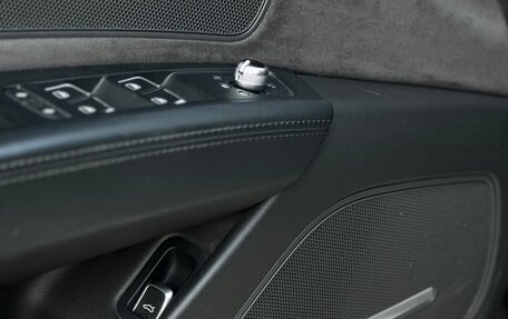 Audi A8, 2015 год, 3 000 000 рублей, 12 фотография