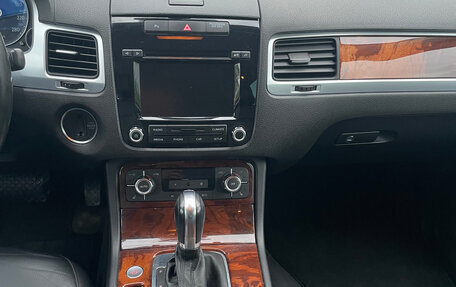 Volkswagen Touareg III, 2012 год, 2 000 000 рублей, 14 фотография