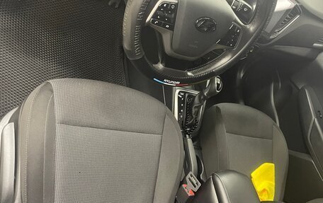 Hyundai Solaris II рестайлинг, 2017 год, 1 070 000 рублей, 13 фотография
