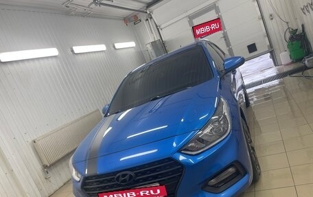 Hyundai Solaris II рестайлинг, 2017 год, 1 070 000 рублей, 10 фотография