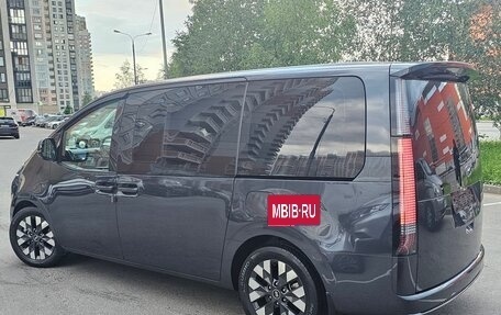 Hyundai Staria, 2022 год, 4 920 000 рублей, 4 фотография