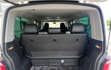 Volkswagen Multivan T6 рестайлинг, 2015 год, 4 000 000 рублей, 14 фотография