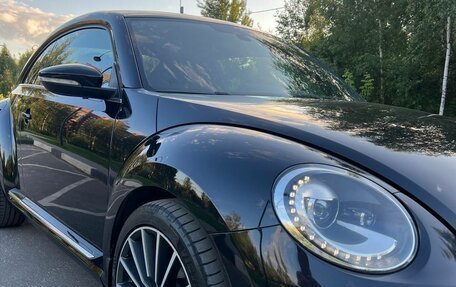 Volkswagen Beetle, 2015 год, 2 070 000 рублей, 10 фотография