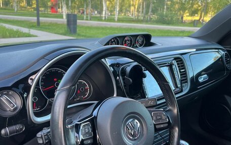Volkswagen Beetle, 2015 год, 2 070 000 рублей, 5 фотография
