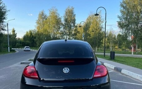 Volkswagen Beetle, 2015 год, 2 070 000 рублей, 4 фотография