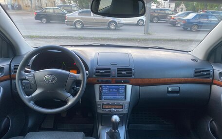 Toyota Avensis III рестайлинг, 2007 год, 880 000 рублей, 5 фотография