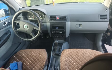 Skoda Fabia I, 2001 год, 289 000 рублей, 5 фотография