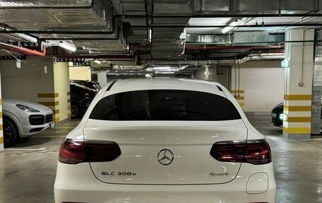 Mercedes-Benz GLC Coupe, 2021 год, 6 300 000 рублей, 3 фотография