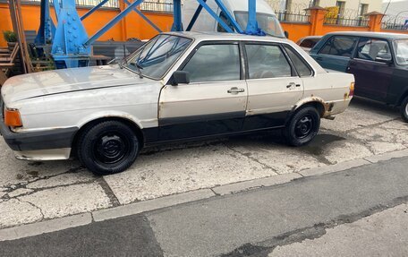 Audi 80, 1986 год, 72 000 рублей, 3 фотография