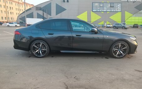 BMW 5 серия, 2023 год, 6 450 000 рублей, 3 фотография