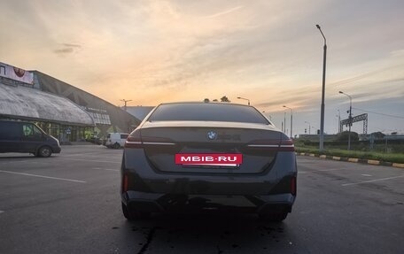 BMW 5 серия, 2023 год, 6 450 000 рублей, 4 фотография