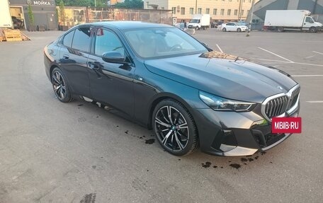 BMW 5 серия, 2023 год, 6 450 000 рублей, 15 фотография