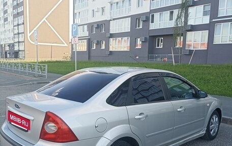 Ford Focus II рестайлинг, 2005 год, 375 000 рублей, 2 фотография