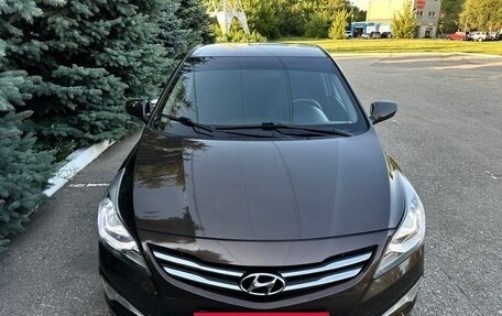 Hyundai Solaris II рестайлинг, 2014 год, 1 049 000 рублей, 2 фотография