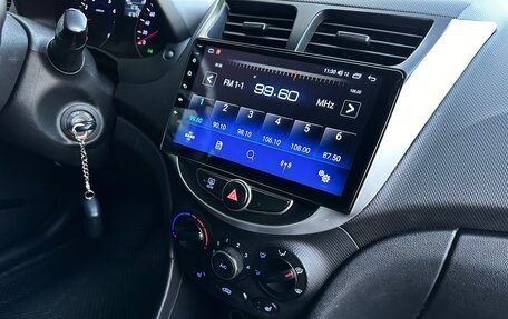 Hyundai Solaris II рестайлинг, 2014 год, 1 049 000 рублей, 22 фотография
