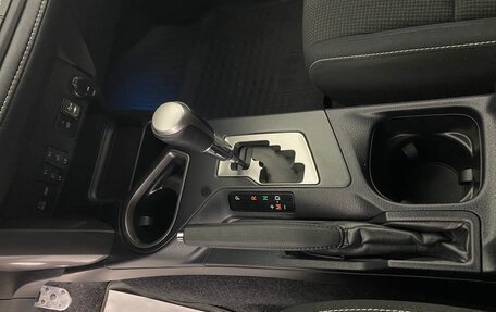 Toyota RAV4, 2019 год, 2 799 000 рублей, 17 фотография