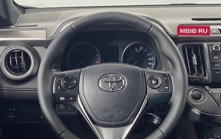 Toyota RAV4, 2019 год, 2 799 000 рублей, 18 фотография