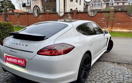 Porsche Panamera II рестайлинг, 2010 год, 2 000 000 рублей, 3 фотография