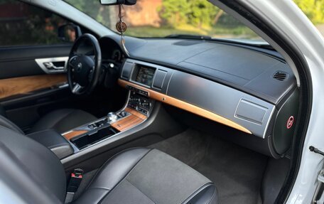 Jaguar XF I рестайлинг, 2015 год, 2 499 999 рублей, 18 фотография