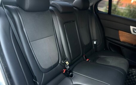 Jaguar XF I рестайлинг, 2015 год, 2 499 999 рублей, 25 фотография