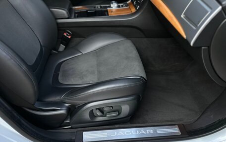 Jaguar XF I рестайлинг, 2015 год, 2 499 999 рублей, 19 фотография