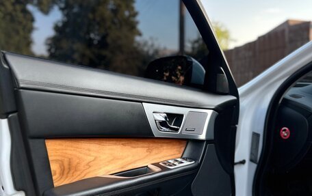 Jaguar XF I рестайлинг, 2015 год, 2 499 999 рублей, 33 фотография