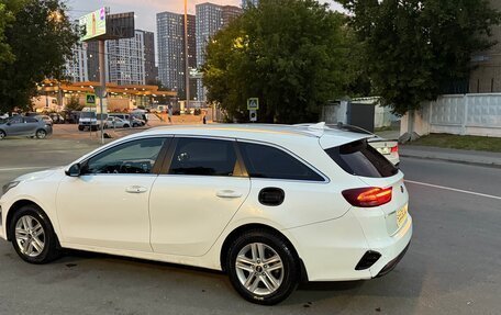 KIA cee'd III, 2021 год, 1 570 000 рублей, 3 фотография