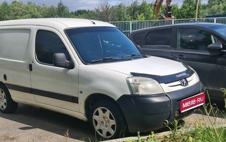 Peugeot Partner II рестайлинг 2, 2011 год, 299 000 рублей, 1 фотография