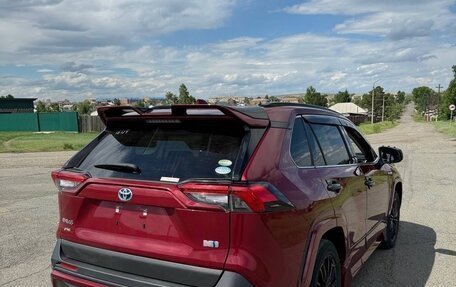 Toyota RAV4, 2020 год, 3 196 000 рублей, 3 фотография