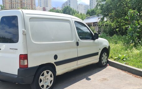 Peugeot Partner II рестайлинг 2, 2011 год, 299 000 рублей, 3 фотография