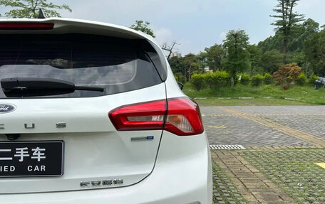 Ford Focus IV, 2022 год, 1 250 000 рублей, 10 фотография