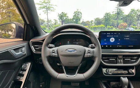 Ford Focus IV, 2022 год, 1 250 000 рублей, 16 фотография
