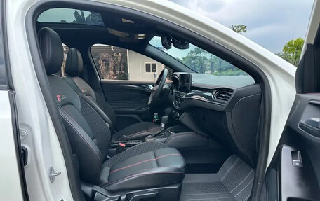 Ford Focus IV, 2022 год, 1 250 000 рублей, 31 фотография