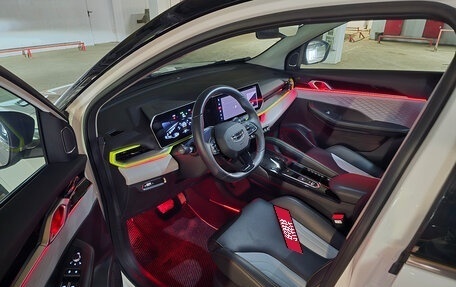 Geely Coolray I, 2023 год, 1 900 000 рублей, 23 фотография