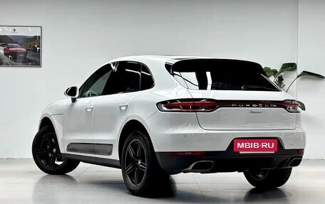 Porsche Macan I рестайлинг, 2022 год, 4 500 333 рублей, 4 фотография