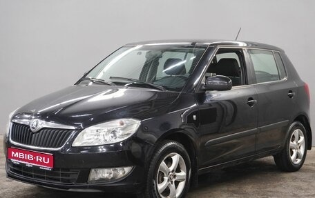 Skoda Fabia II, 2013 год, 870 000 рублей, 1 фотография