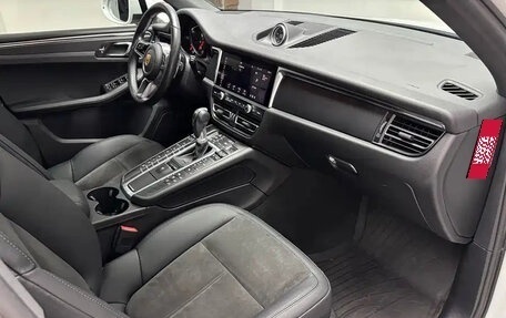 Porsche Macan I рестайлинг, 2022 год, 4 500 333 рублей, 10 фотография